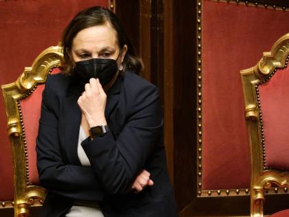 Lamorgese e il "boom" nel 730: ecco quanto guadagna adesso