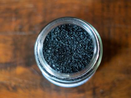Così il carbone vegetale fa bene all Così il carbone vegetale fa bene all