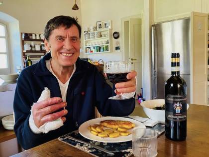 "La mano è gravemente danneggiata". I timori di Morandi dopo l'ospedale