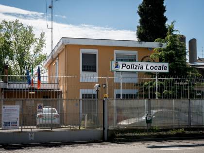 Il capo dei vigili e la coca per incastrare la collega