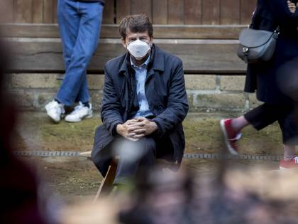 Artisti in piazza contro i calciatori. Franceschini: "Ora tutti uguali"
