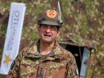 Figliuolo zittisce la Murgia: "Ecco cosa significa l'uniforme"