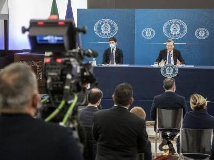 "Un rischio ragionato": così Draghi ha deciso di riaprire