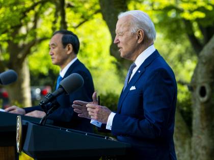 Usa, 8 morti in un'altra strage. Biden: "Fermiamo l'epidemia"