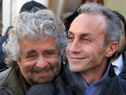 "Non c'è sentenza". Per Grillo Travaglio diventa garantista