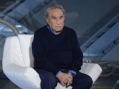 "È la fine di un incubo". Emilio Fede esce dalla terapia intensiva