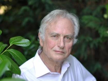 Bufera sullo scienziato di fama mondiale Richard Dawkins: "Deride i trans"