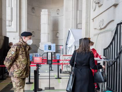 Via al green pass europeo. Si viaggerà senza divieti, valido 9 mesi per gli immuni. Figliuolo: "Pronti a partire nel giro di pochi giorni"