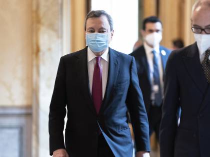 I timori del Colle: "Qui finisce come con Conte..."