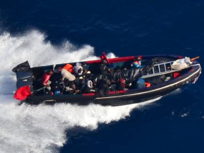 "Sventato un nuovo attacco". In azione gli uomini della Marina