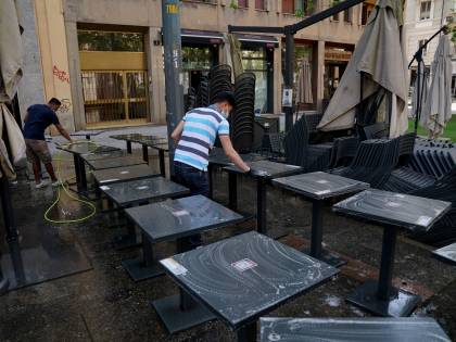 La bufala dei locali aperti per cenare