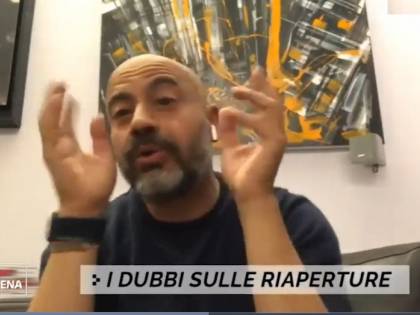 "Uh viva l'Europa!", "Non fare versi o vai all'asilo": rissa tra Paragone e Morani