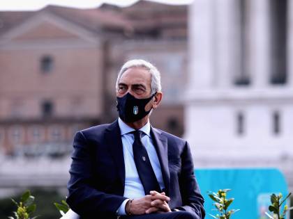 Figc tra la "via" Ceferin con l'ombra delle cause e una finta rivoluzione