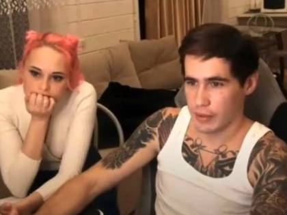 Youtuber picchia e uccide la fidanzata in diretta streaming
