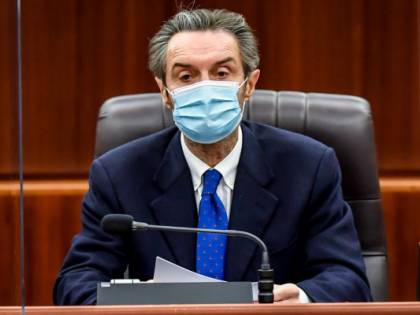 "Possiamo coprire i 50enni se ci manderanno più vaccini"