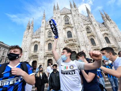 È allarme contagi per la festa Inter. Scontro sui divieti tra Salvini e Sala