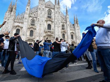Trasporti, aperture e ritrovi abusivi: "Tra dieci giorni l'effetto liberi tutti"