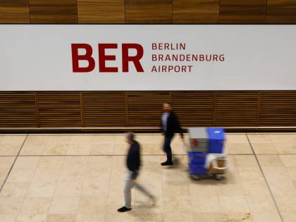 Il piano dell'Ue per il turismo. Berlino, "libertà" ai vaccinati