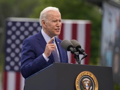 Biden chiede di liberalizzare i brevetti dei vaccini