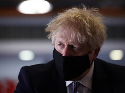 Allarme variante indiana Londra rinvia le aperture. "Ma in Italia non si cerca"