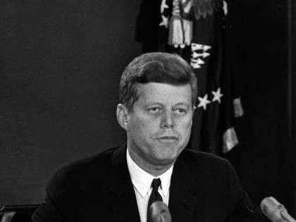 Spuntano le lettere di Kennedy all'amante