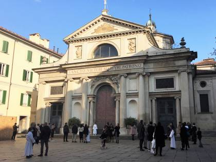 Allarme comunioni: boom di positivi tra gli under 14