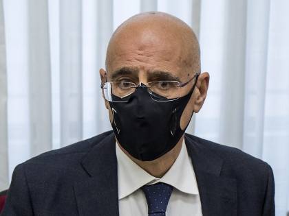 Prego citofonare Pignatone