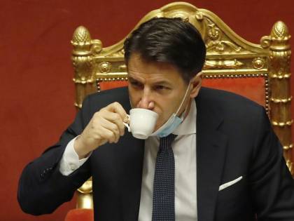Dall'omofobia ai vitalizi. Torna lo spettro dell'asse giallorosso