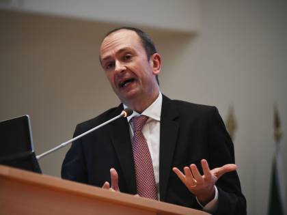 "Ora si rischia di morire più per l'ipertensione che per il Coronavirus"