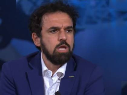 "Che p...", "Non ti piace?": rissa Formigli-Giarrusso