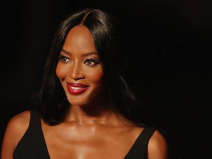 Naomi: "Io mamma a 51 anni". Ma è giallo sulla gravidanza