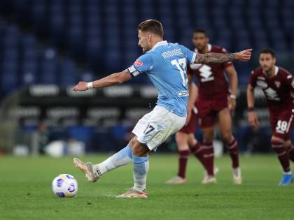 Immobile regala la salvezza a un Toro da dimenticare