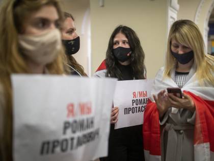 "Liberate subito il reporter". Ue: stop 3 miliardi a Minsk