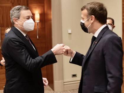 L'Europa promette (ancora): lotta ai trafficanti di uomini e distribuzione dei migranti. Ma è il solito libro dei sogni