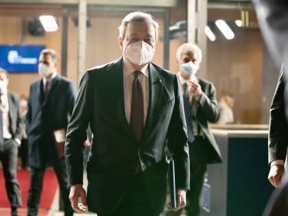 Aplomb e silenzi, i ministri si sono draghizzati