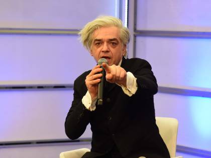 Resistenza e ingiurie contro la polizia: Morgan denunciato