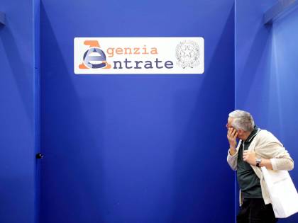 Contanti, oro e case: arriva la grande spia del Fisco