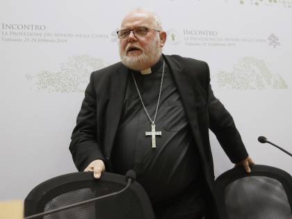 Il Papa e lo stop a Marx: "Dobbiamo chiedere la grazia della vergogna"