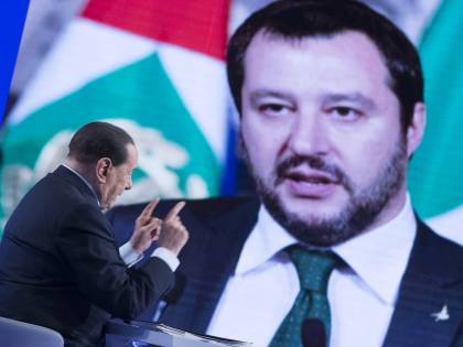 L'ok da Berlusconi alla federazione del centrodestra: "Magari nascesse un partito unico.."