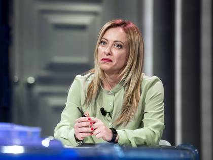 Clandestino già espulso violenta 90enne. "Adesso il Viminale faccia chiarezza"