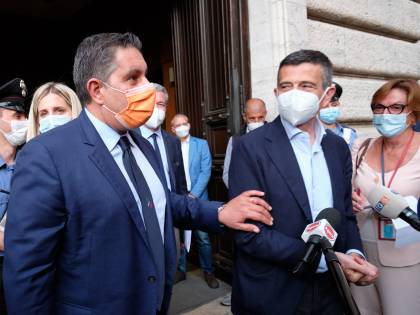 Zuccotti, Lupi, Minoli. L'"habemus papam" slitta a mercoledì