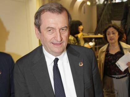 Fusione Unipol-Fonsai, la nuova perizia sul tavolo tra un mese