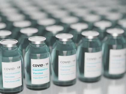 Covid, confermata l'efficacia dei vaccini nei pazienti con cancro