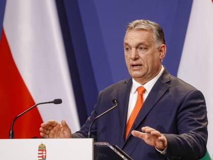 Anche Orban sfida l'Ue. Pronto il progetto "zero migranti"