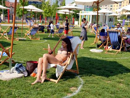 L'allarme: "Attenzione al sole dopo Covid e vaccino"