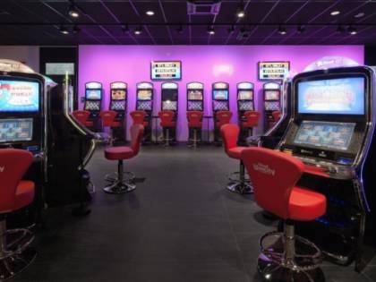 Sisal: nuove riaperture delle sale gioco legale dopo 330 giorni di stop