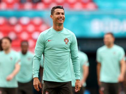 CR7 rompe il silenzio sul suo futuro e gela così la Juventus