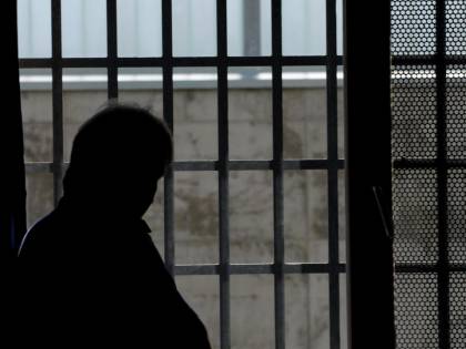 In cella per l'omicidio del marito: "Ho coperto mia figlia, aveva un rapporto con lui"