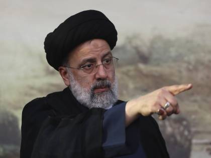 L'Iran disilluso vuole disertare i seggi .Vittoria scontata per il "falco" Raisi