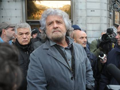Guerra aperta Conte-Grillo. E Di Maio fa il terzo incomodo